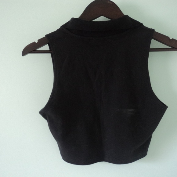 Sunday Best Cropped Collar Tank - Picture 2 of 3